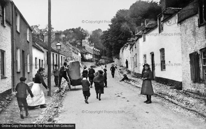 Photo of Beaumaris, Wexham Street, A Barrel Organ Player c.1900
