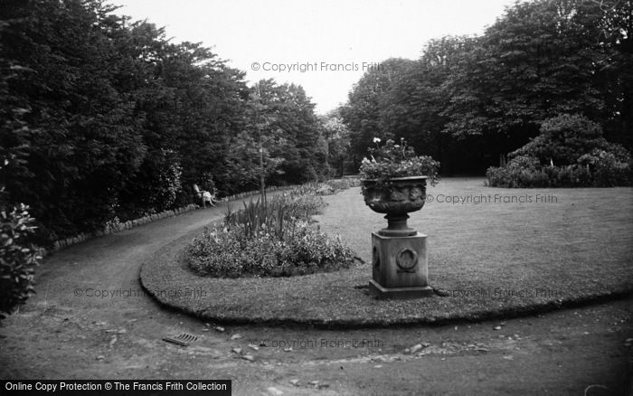 Photo of Bebington, Mayer Park 1936