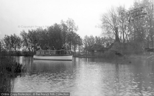 Photo of Beccles, Drifting On The Waveney 1931