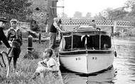 Friends, Waveney Riverside c.1960, Beccles