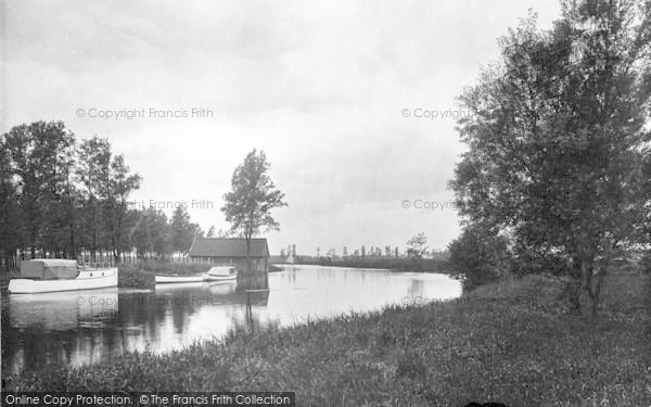 Photo of Beccles, River Waveney 1923