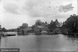 River Waveney 1923, Beccles