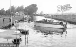 The River c.1955, Beccles