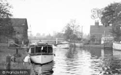 The River c.1960, Beccles