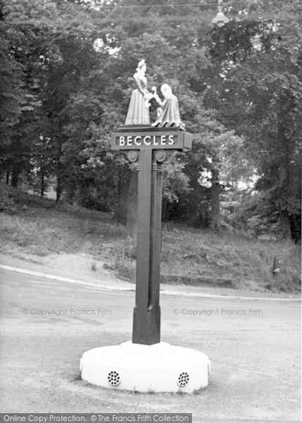 Photo of Beccles, Town Sign c.1960