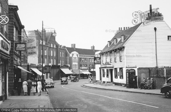 Photo of Beckenham, High Street And The George Inn c.1960