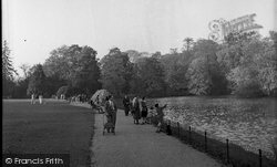 Kelsey Park, Lakeside Walk 1948, Beckenham