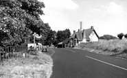 Beckhampton, the Waggon and Horses c1955