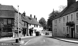 Warminster Road c.1950, Beckington