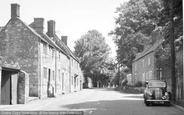 Photo of Beckington, Warminster Road c.1955