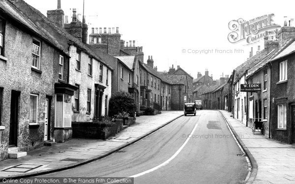 Photo of Bedale, Emgate c.1960