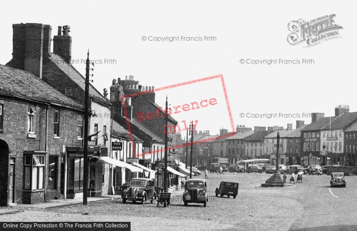 Photo of Bedale, North End And Market Cross c.1955