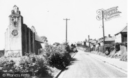 Llwyncrwn Road c.1955, Beddau