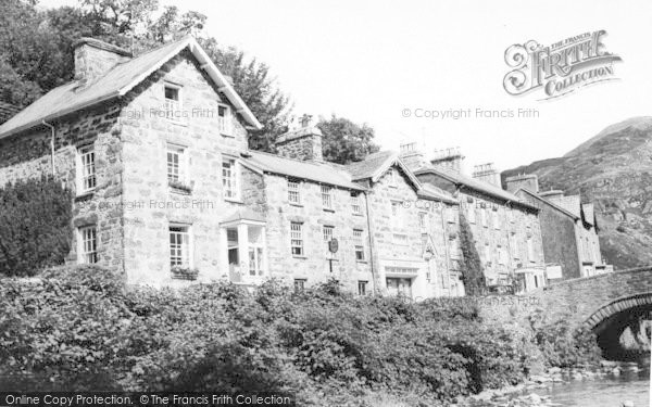 Photo of Beddgelert, Plas Gwyn Guest House c.1965