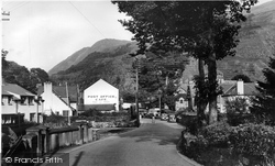 Village c.1955, Beddgelert