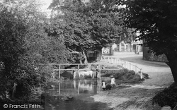 Children Playing By The Wandle 1894, Beddington