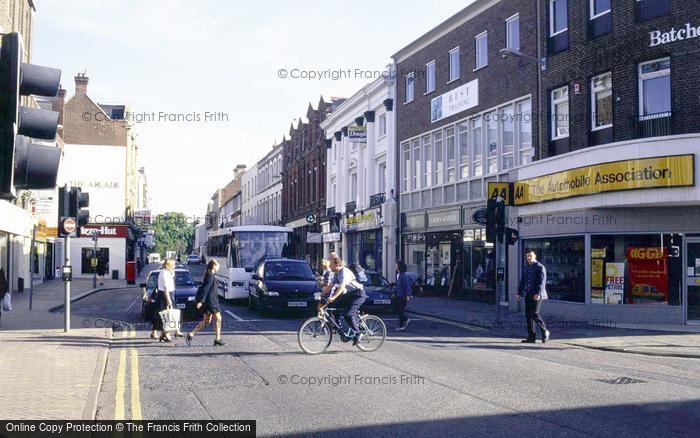 Photo of Bedford, Crossing High Street 1998