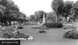 Embankment Gardens c.1965, Bedford