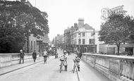 Bedford, High Street from Town Bridge 1921
