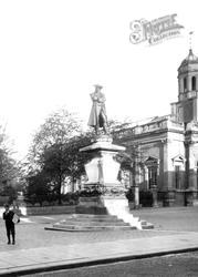 John Howard Statue 1897, Bedford