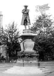 John Howard Statue 1897, Bedford