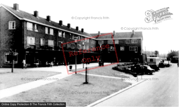 Photo of Bedford, Queens Drive Shops, Putnoe c.1960