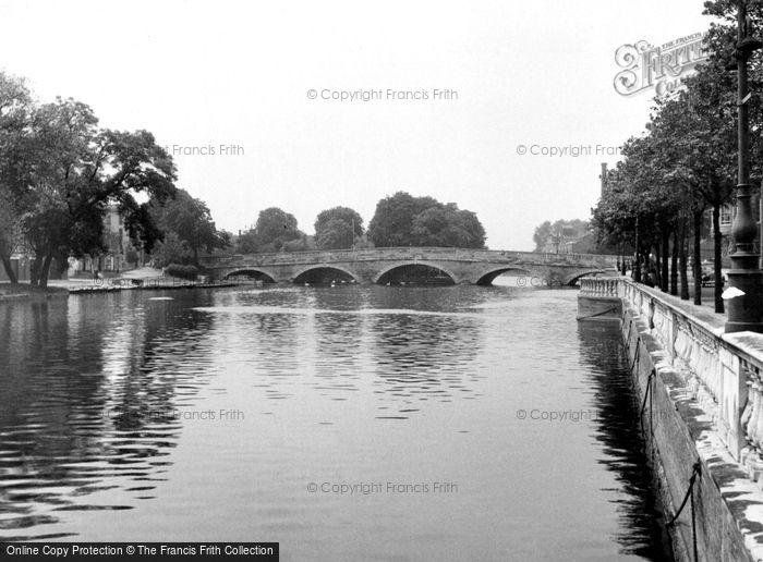 Photo of Bedford, River Ouse And Town Bridge c.1955