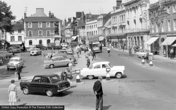Photo of Bedford, St Paul's Square And High Street 1960