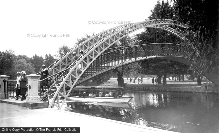 Photo of Bedford, Suspension Bridge 1921