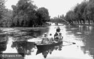 Suspension Bridge 1921, Bedford