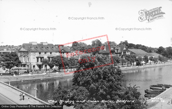 Photo of Bedford, The Bridge And Swan Hotel c.1960