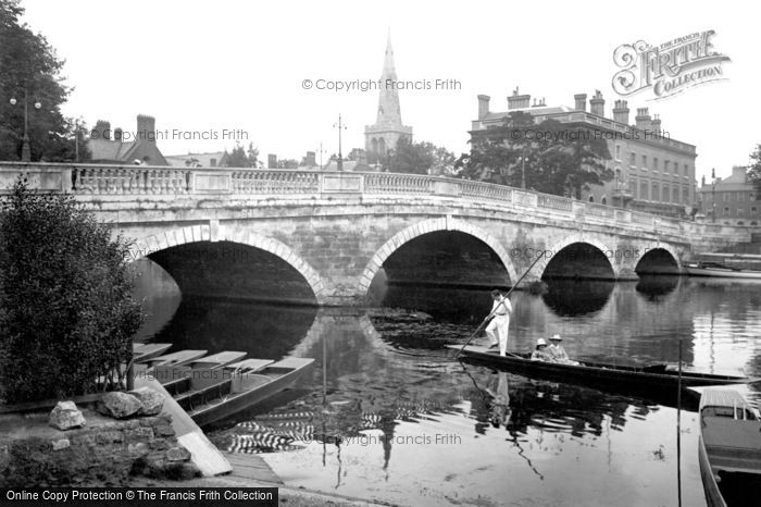 Photo of Bedford, The Town Bridge 1921