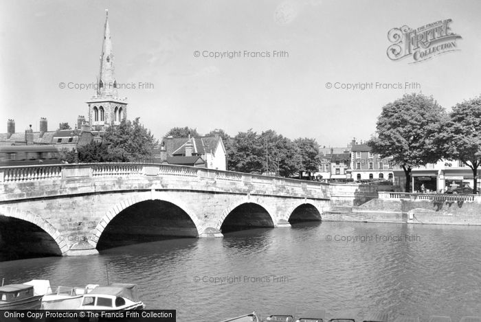 Photo of Bedford, Town Bridge c.1955