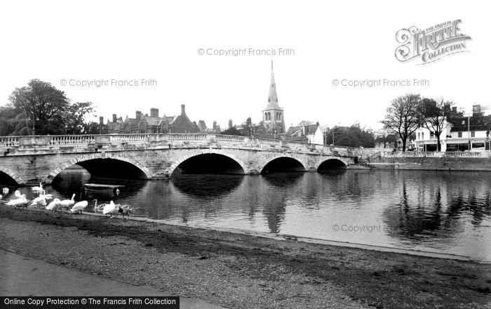 Photo of Bedford, Town Bridge c.1960