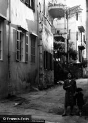 1965, Beirut