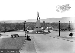 Lord Carson Monument, Stormont 1936, Belfast