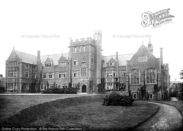 Photo of Belfast, Methodist College, Mc Arthur Hall 1897