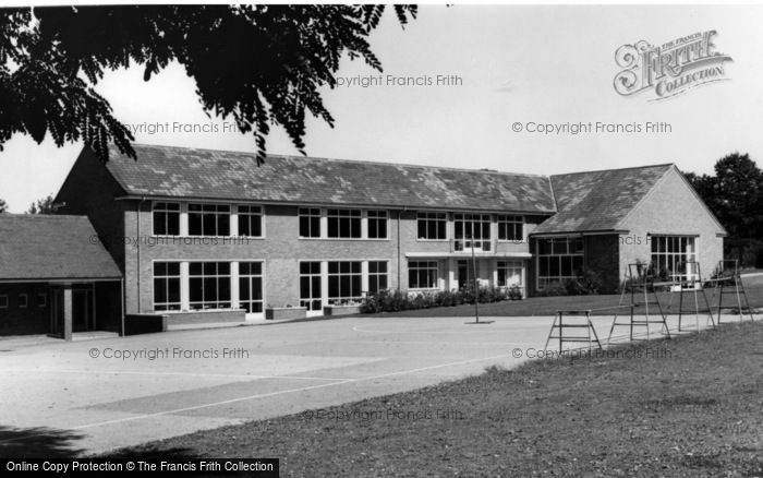 Photo of Belmont, Avenue Road Primary School c.1960