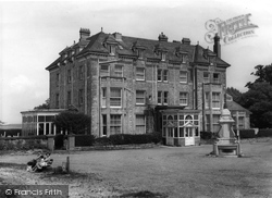 Royal Spithead Hotel c.1960, Bembridge