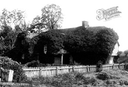 Bensington Weir, Old Cottage 1893, Benson