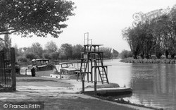The River Thames c.1955, Benson