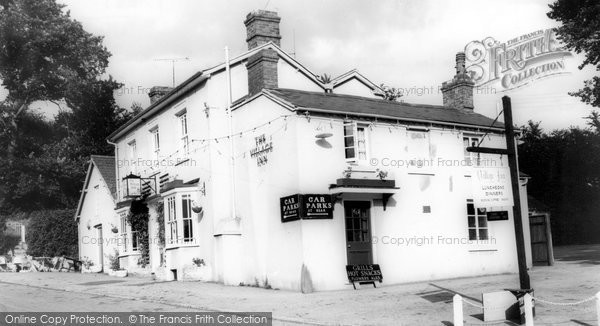 Photo of Beoley, Village Inn c.1965