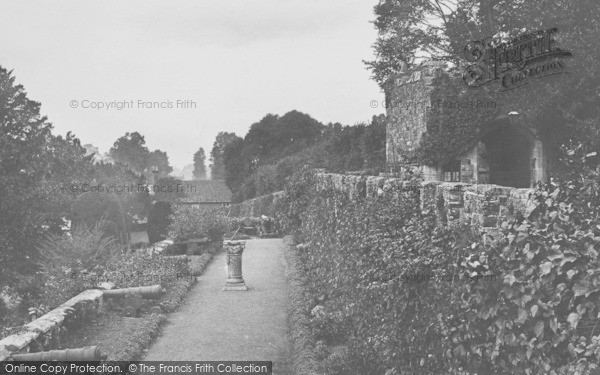 Photo of Berkeley, Castle Gun Terrace 1904