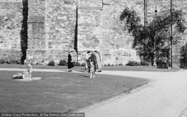 Photo of Berkeley, Visitors To The Castle c.1955
