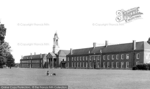 Photo of Berkhamsted, Ashlyns School c.1960