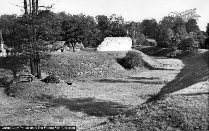 Photo of Berkhamsted, Castle 1949