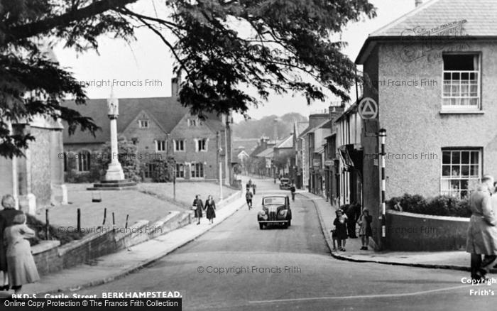 Photo of Berkhamsted, Castle Street c.1950