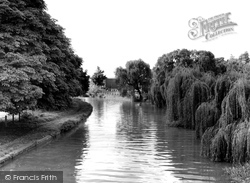 Grand Union Canal c.1960, Berkhamsted