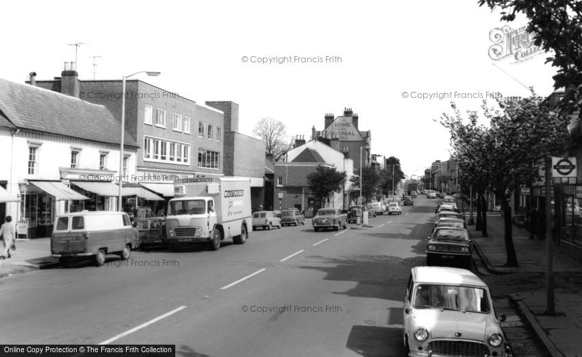 Berkhamsted, High Street c1965