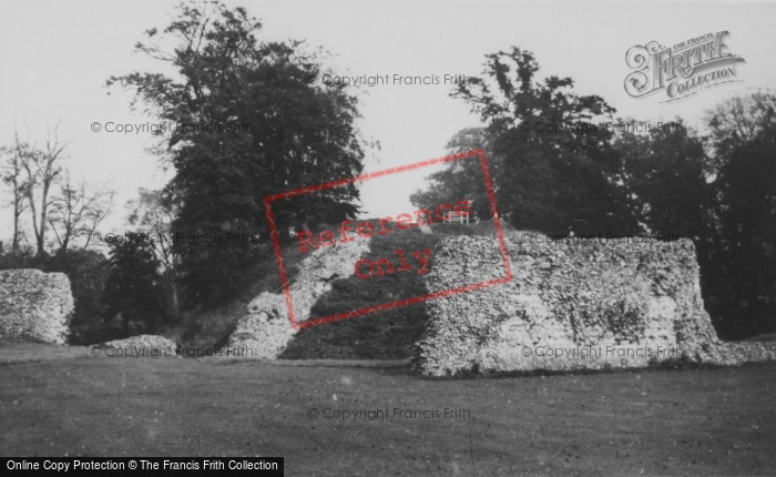 Photo of Berkhamsted, The Castle c.1955